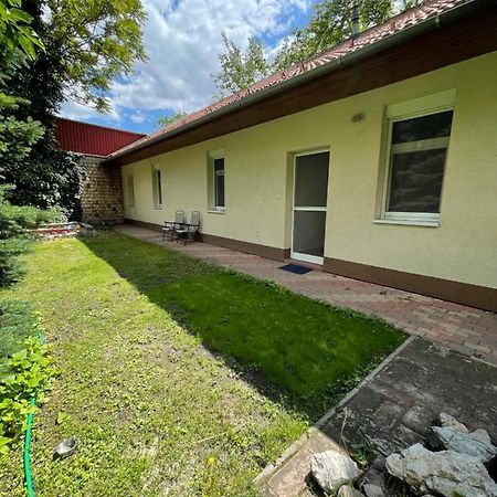 Szeged Suncity Apartman Сегед Екстер'єр фото